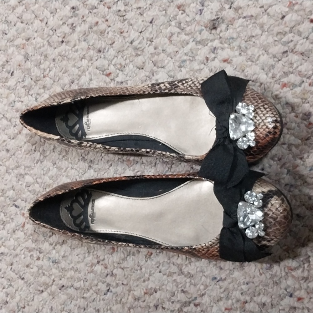 Fergalicious Women's Snakeskin Flats with Embellishments - Black and Brown